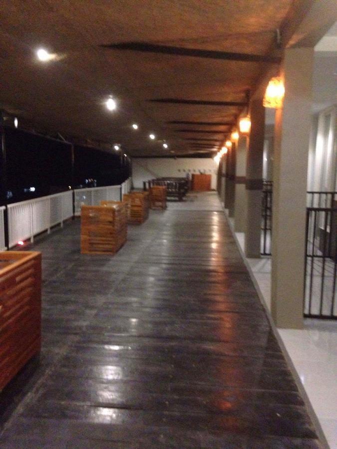 Mawar Hotel Labuan Bajo Exterior foto